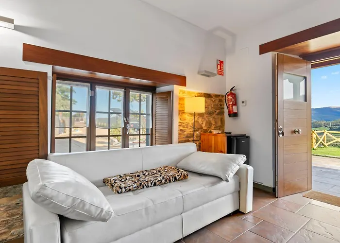 L De Alborada Del Eo * Villameitide